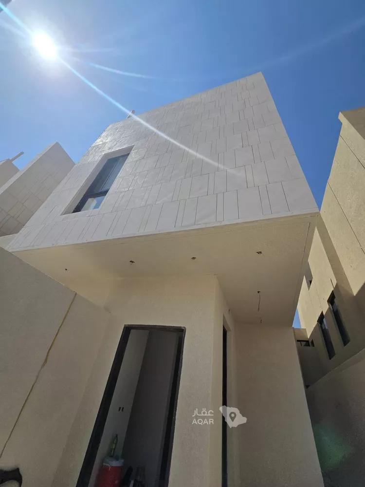 Villa for Sale in Riyadh As Safaa 9