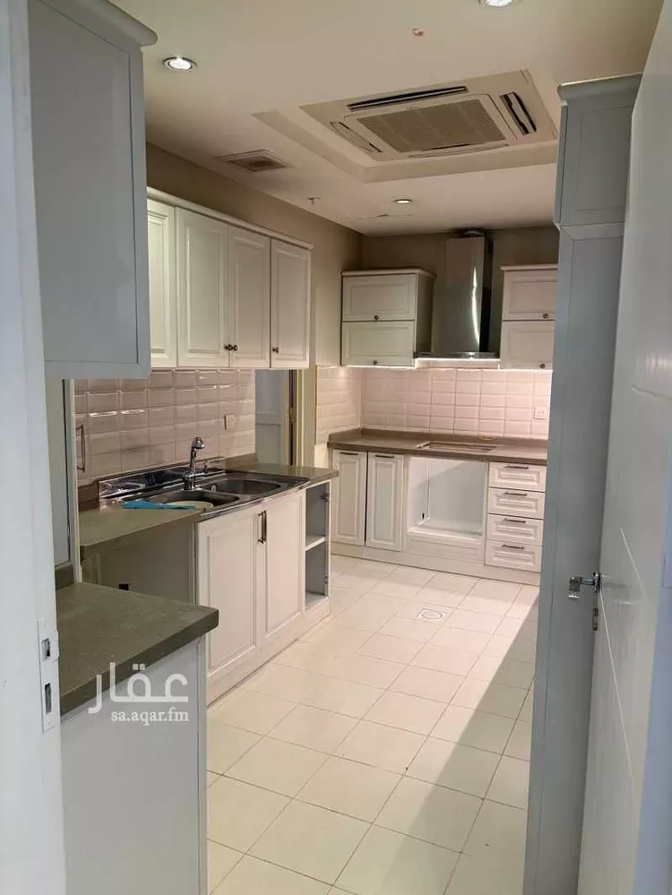 Apartment for Sale in Riyadh Al Malqa 14