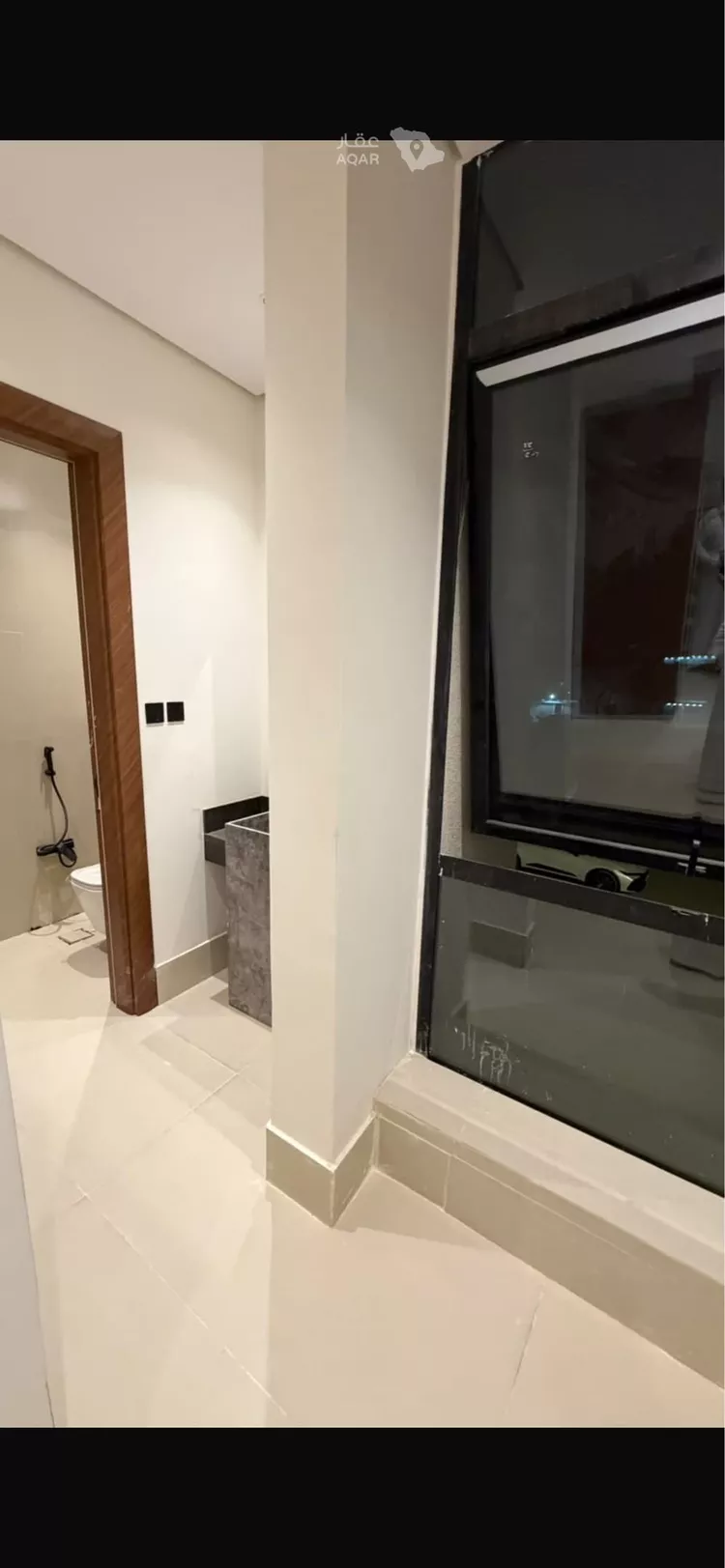Floor for Sale in Riyadh Okaz 18