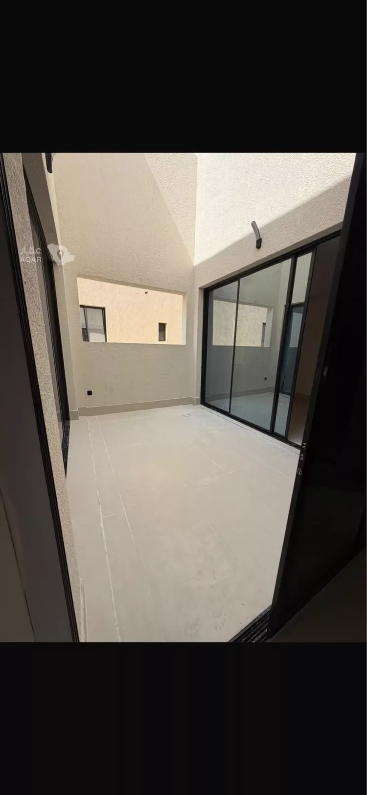 Floor for Sale in Riyadh Okaz 7