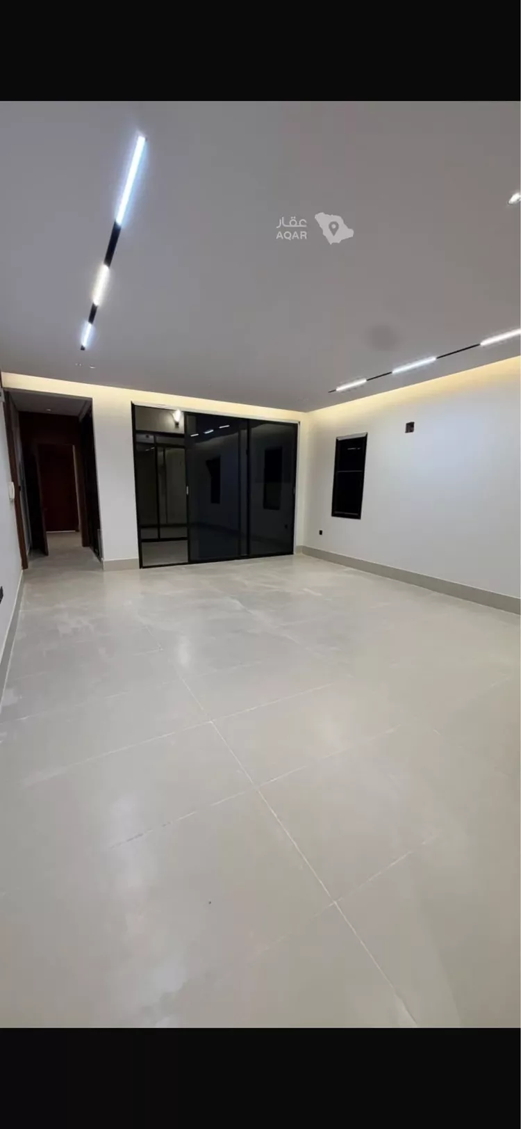 Floor for Sale in Riyadh Okaz 12