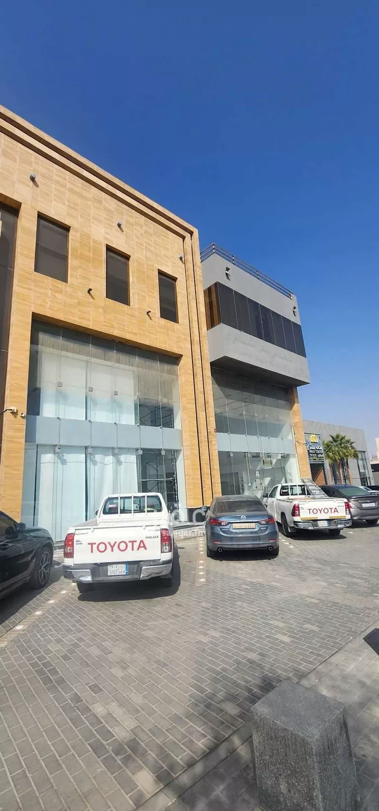 محل للإيجار في شارع انس بن مالك, حي الملقا, مدينة الرياض, منطقة الرياض صورة 5