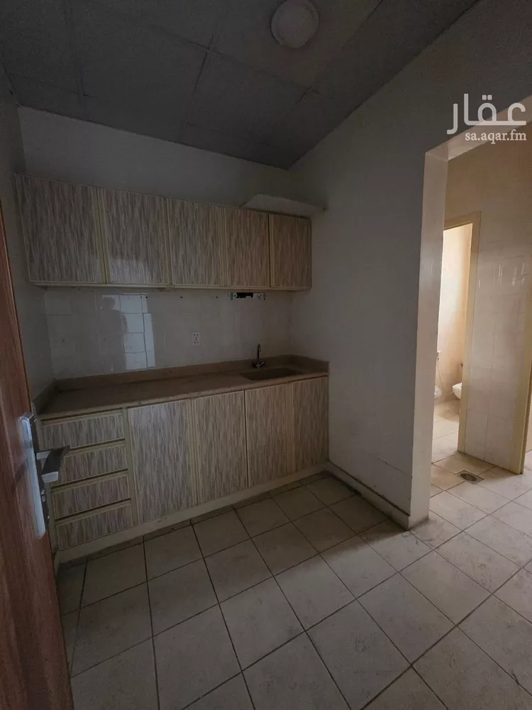 مكتب تجاري للإيجار في شارع عبدالرحمن الداخل, حي الراكة الجنوبية, مدينة الخبر, المنطقة الشرقية 18