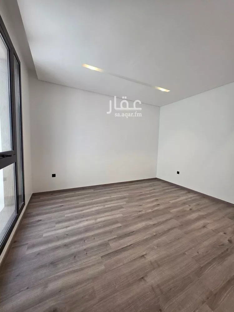 فيلا للبيع في شارع 99 السيف, حي السيف, مدينة الدمام, المنطقة الشرقية 8