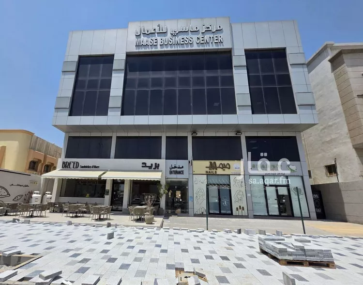 مكتب تجاري للإيجار في شارع عبدالرحمن الداخل, حي الراكة الجنوبية, مدينة الخبر, المنطقة الشرقية