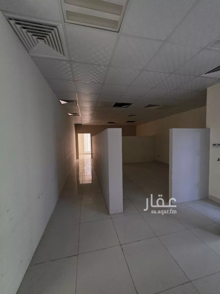 مكتب تجاري للإيجار في شارع عبدالرحمن الداخل, حي الراكة الجنوبية, مدينة الخبر, المنطقة الشرقية 17