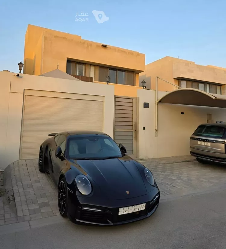 Villa for Sale in Al Khobar Al Buhairah