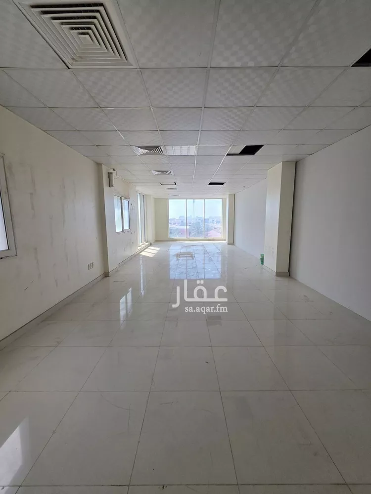 مكتب تجاري للإيجار في شارع عبدالرحمن الداخل, حي الراكة الجنوبية, مدينة الخبر, المنطقة الشرقية 12