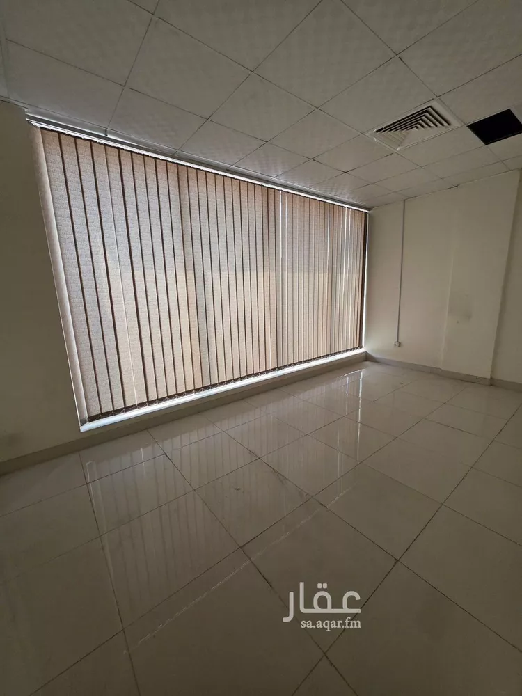 مكتب تجاري للإيجار في شارع عبدالرحمن الداخل, حي الراكة الجنوبية, مدينة الخبر, المنطقة الشرقية 13