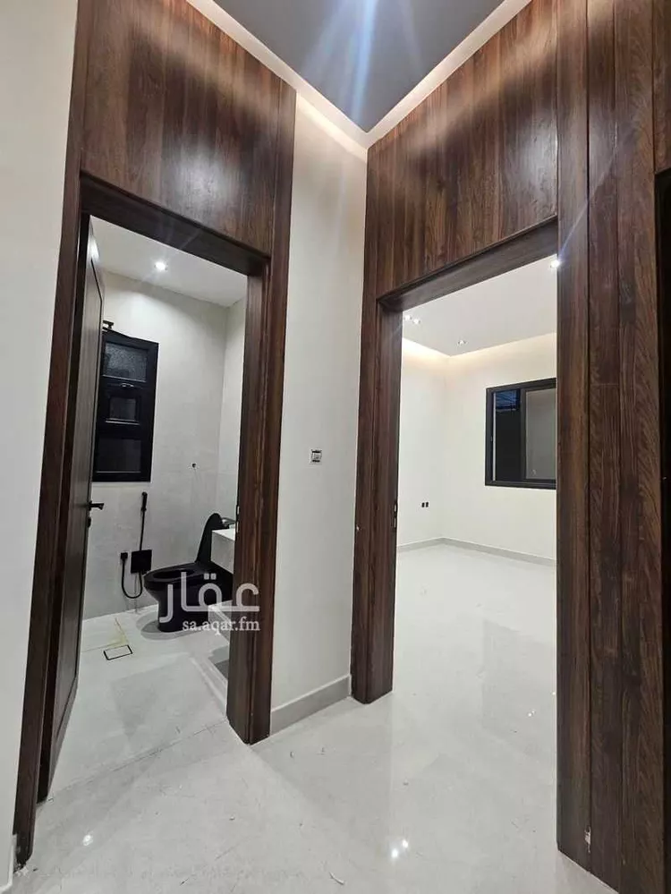 فيلا للبيع في شارع اليمانية, حي العريجاء الغربي, مدينة الرياض, منطقة الرياض صورة 3