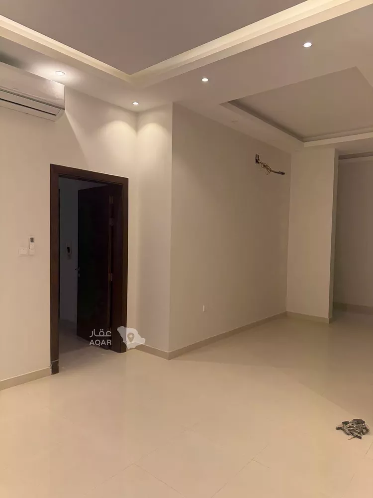 دور للإيجار في شارع الربيع, حي الحمراء, مدينة الرياض, منطقة الرياض 4