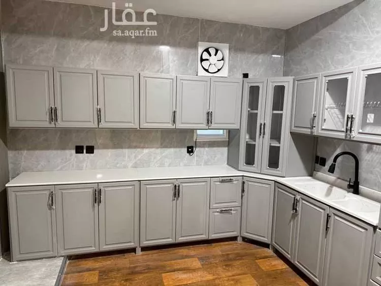 شقة للإيجار في شارع حمد بن بسام, حي الحمراء, مدينة الرياض, منطقة الرياض صورة 3