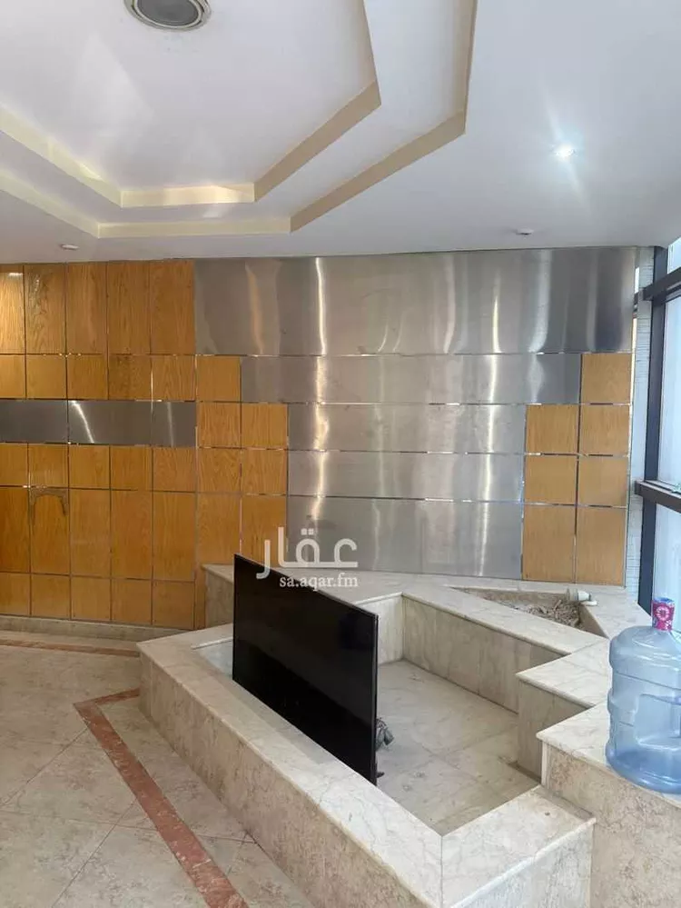 عمارة للبيع في شارع إبراهيم بن عيسى, حي الملز, مدينة الرياض, منطقة الرياض صورة 4