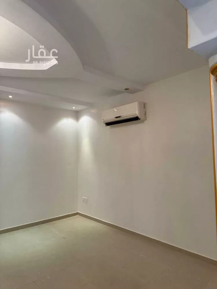 فيلا للبيع في شارع القناعة, حي الحمراء, مدينة الرياض, منطقة الرياض صورة 4