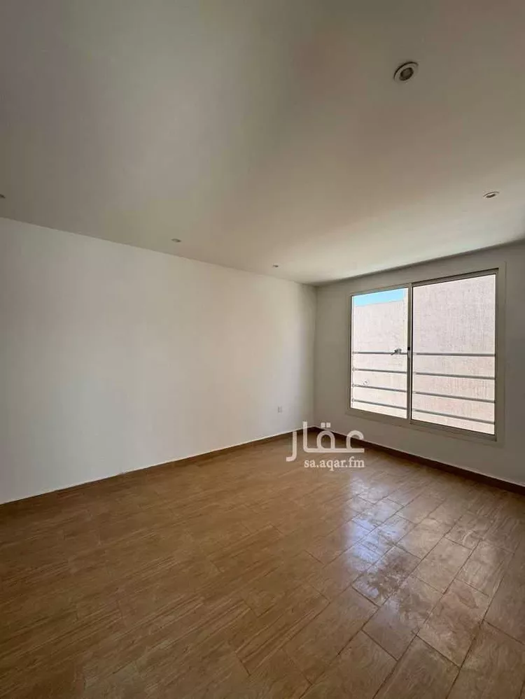 فيلا للبيع في شارع عثمان بن الحويرث, حي المرسلات, مدينة الرياض, منطقة الرياض