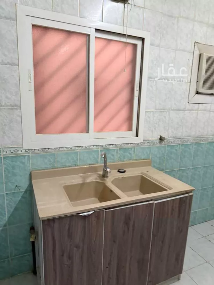 شقة للإيجار في شارع آل داود, حي الحمراء, مدينة الرياض, منطقة الرياض صورة 2