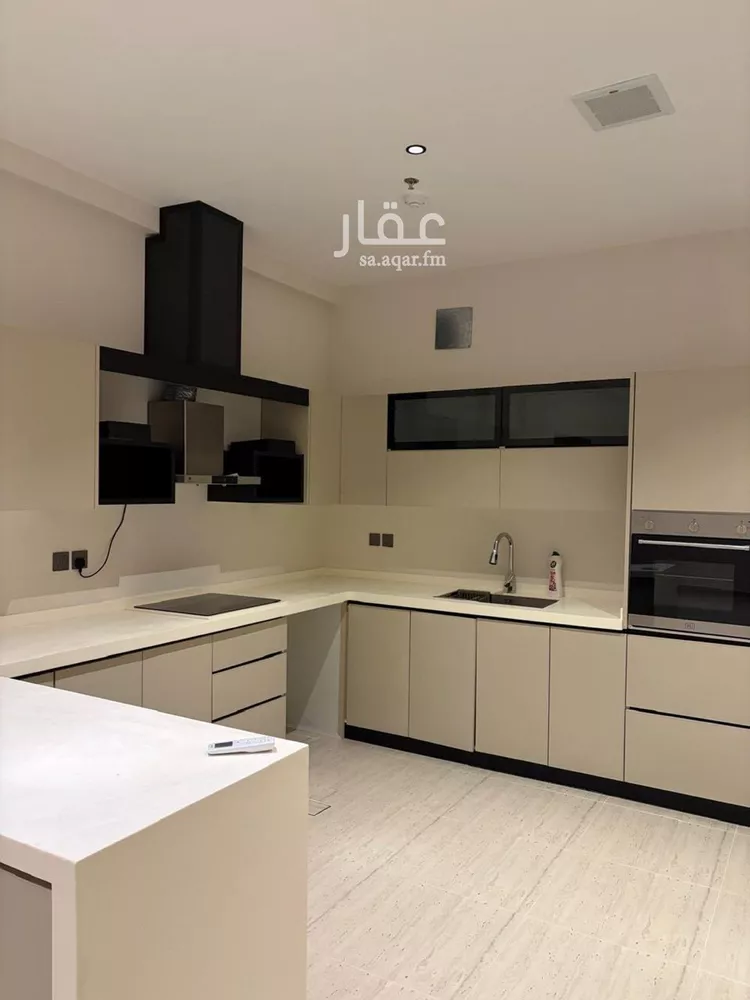 شقة للإيجار في شارع محمد بن ناصر المبارك, حي عرقة, مدينة الرياض, منطقة الرياض