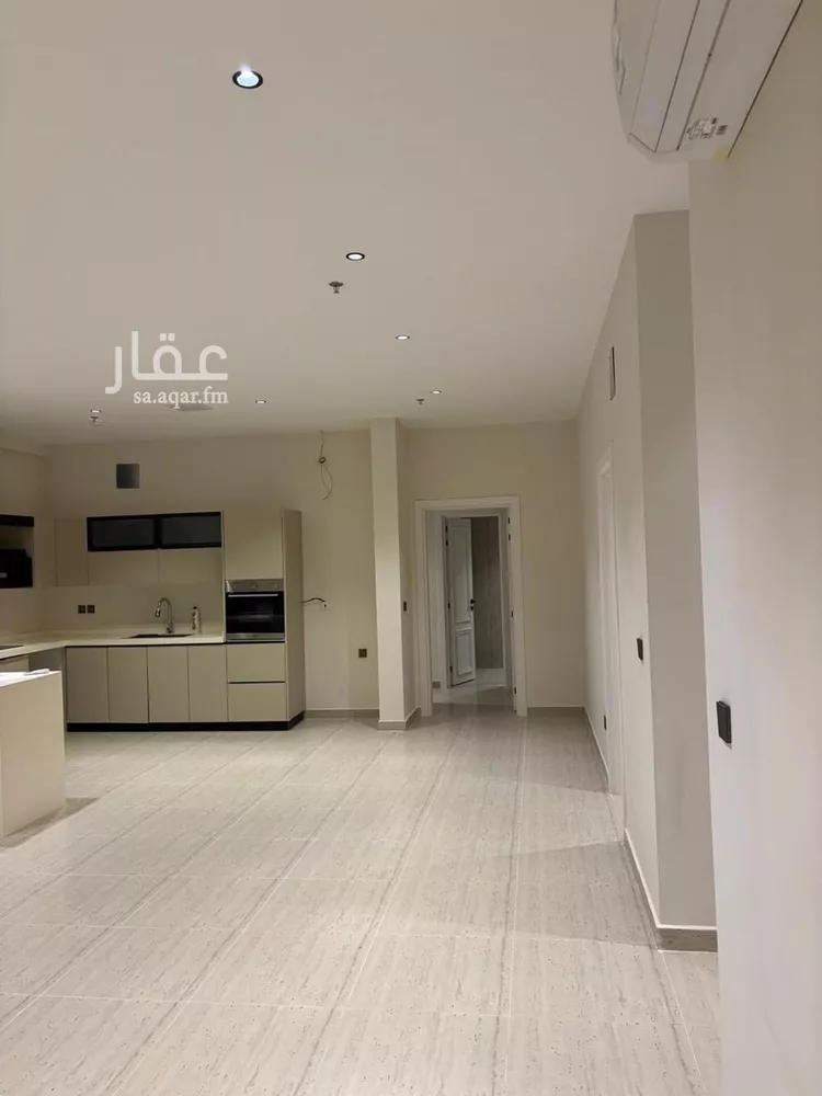 شقة للإيجار في شارع محمد بن ناصر المبارك, حي عرقة, مدينة الرياض, منطقة الرياض صورة 2