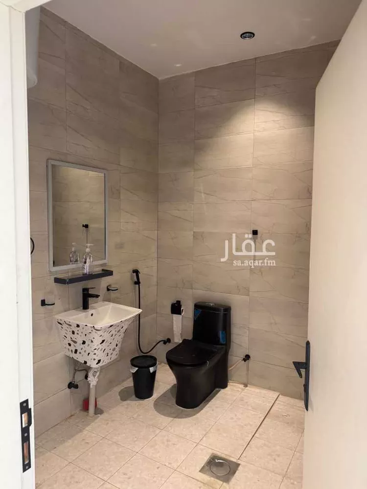 شقة للإيجار في شارع حافظ إبراهيم, حي الزهراء, مدينة الرياض, منطقة الرياض 7