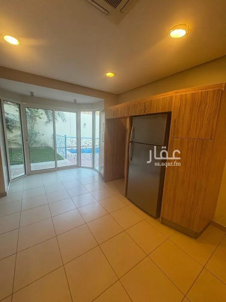 فيلا للإيجار في شارع ابن هشام, حي الرفيعة, مدينة الرياض, منطقة الرياض صورة 2