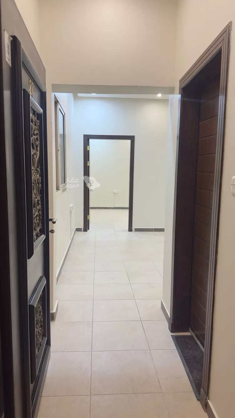 شقة للإيجار في شارع الشيخ حسن بن حسين بن علي, حي إشبيلية, مدينة الرياض, منطقة الرياض