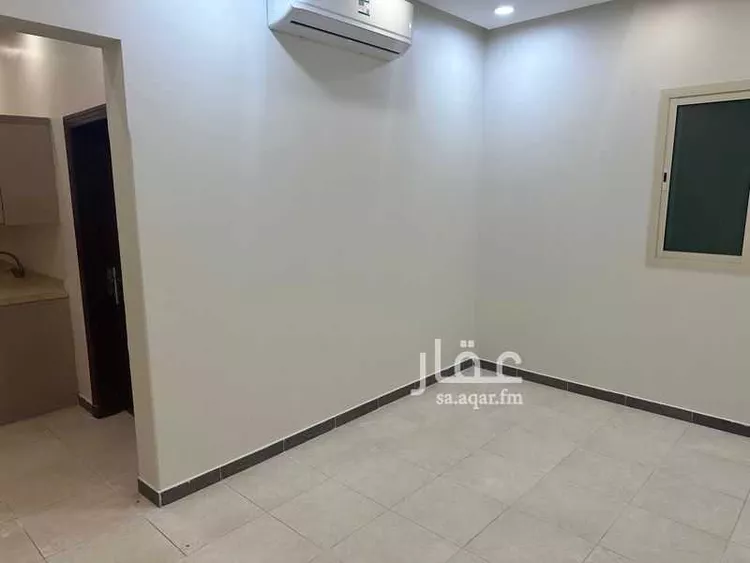 شقة للإيجار في شارع الشيخ حسن بن حسين بن علي, حي إشبيلية, مدينة الرياض, منطقة الرياض 7
