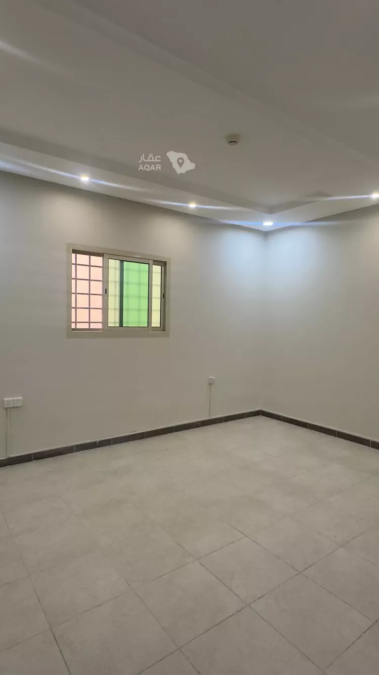 شقة للإيجار في شارع الشيخ حسن بن حسين بن علي, حي إشبيلية, مدينة الرياض, منطقة الرياض صورة 4