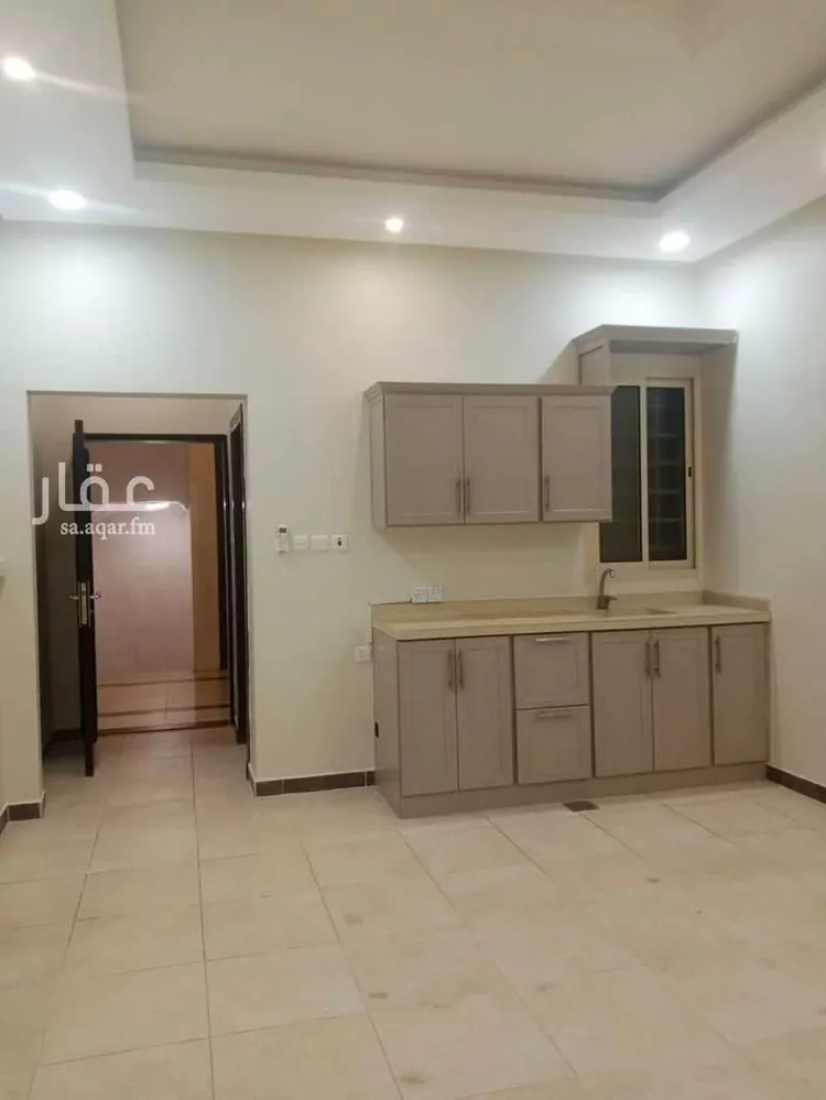 شقة للإيجار في شارع الشيخ حسن بن حسين بن علي, حي إشبيلية, مدينة الرياض, منطقة الرياض صورة 3