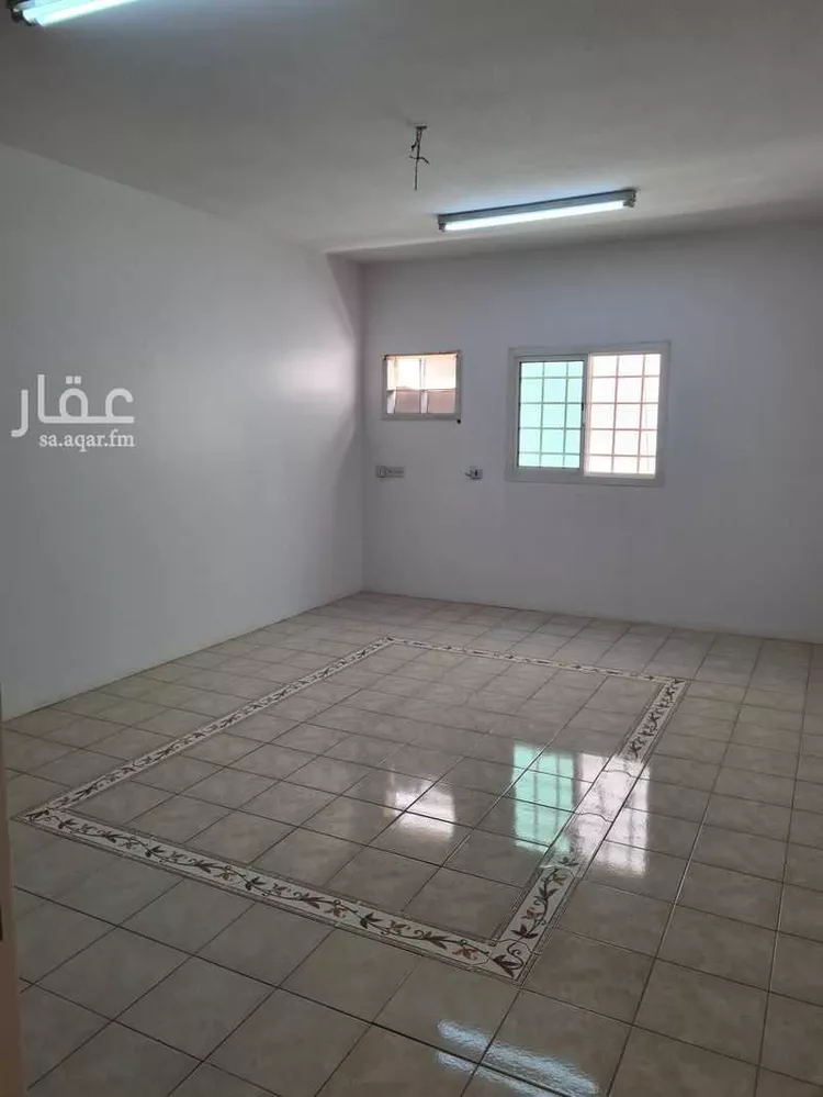 عمارة للإيجار في شارع ابي بكر الصديق الفرعي, حي المرسلات, مدينة الرياض, منطقة الرياض صورة 2