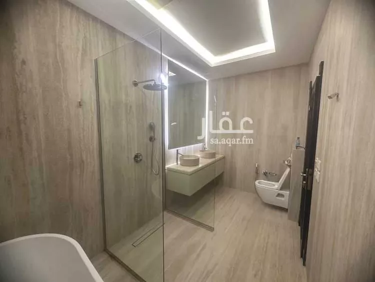 فيلا للإيجار في شارع اسحاق بن ابراهيم, حي الغدير, مدينة الرياض, منطقة الرياض 9