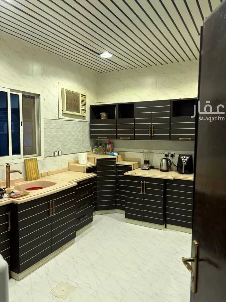 دور للإيجار في شارع بويرة ، حي بدر ، الرياض ، منطقة الرياض صورة 2