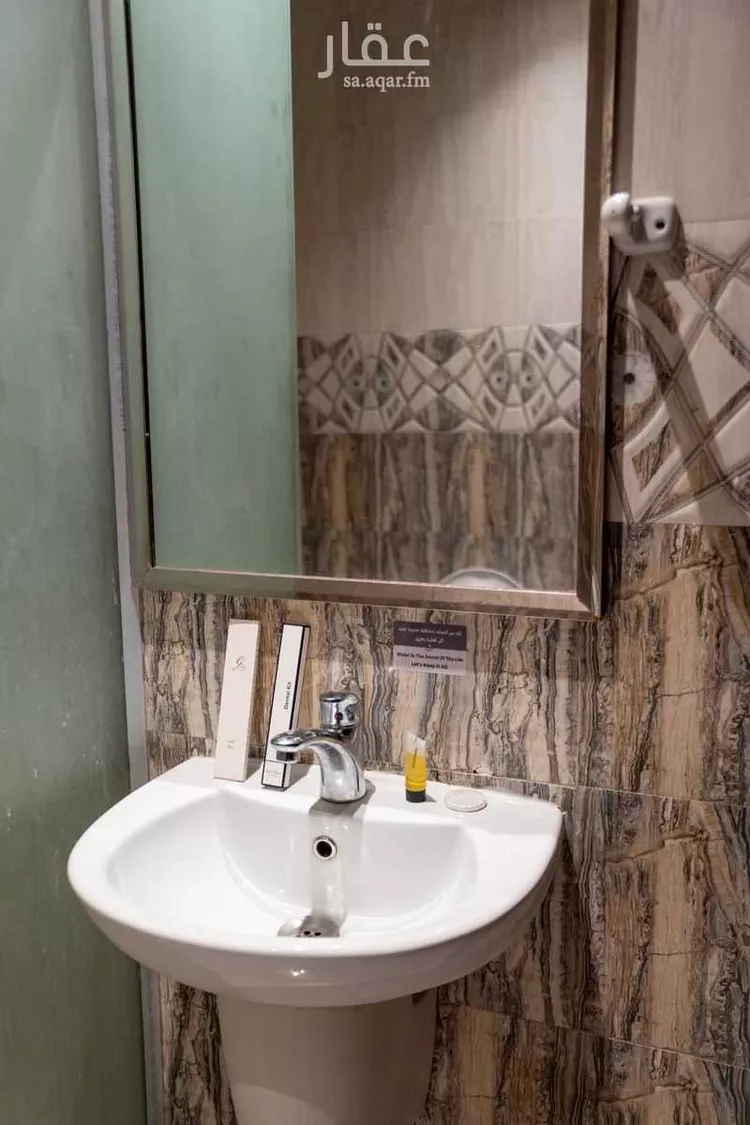 شقة للإيجار في شارع الامير بندر بن عبدالعزيز ، حي المعيزيلة ، الرياض ، منطقة الرياض صورة 5