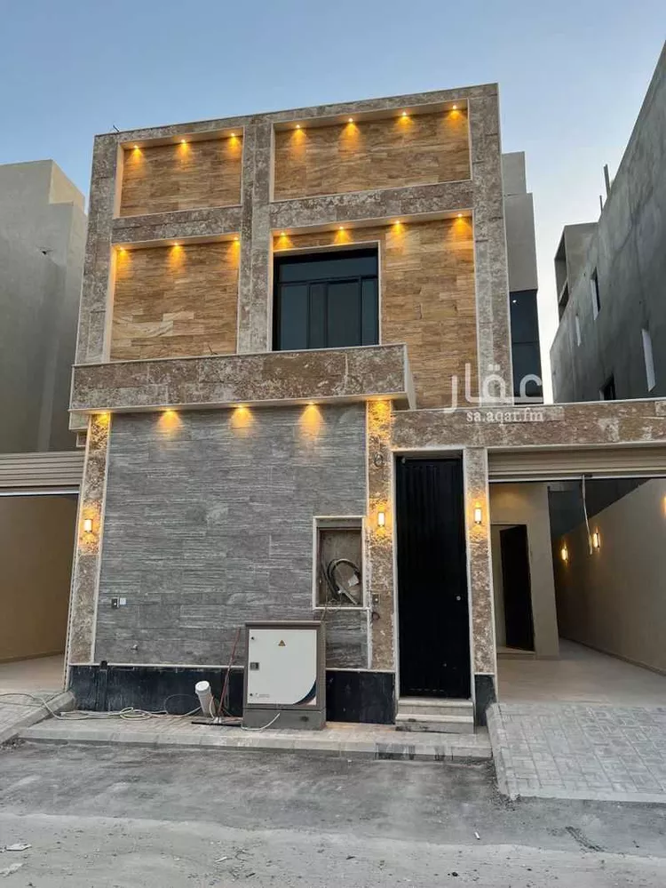فيلا للبيع في شارع أحمد بشناق, حي الرمال, مدينة الرياض, منطقة الرياض صورة 3