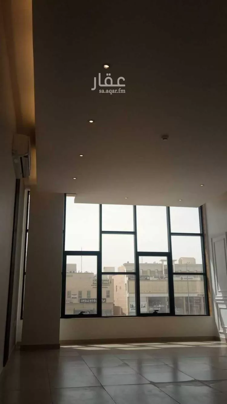 مكتب تجاري للإيجار في شارع طريق عثمان بن عفان, حي النرجس, مدينة الرياض, منطقة الرياض صورة 2