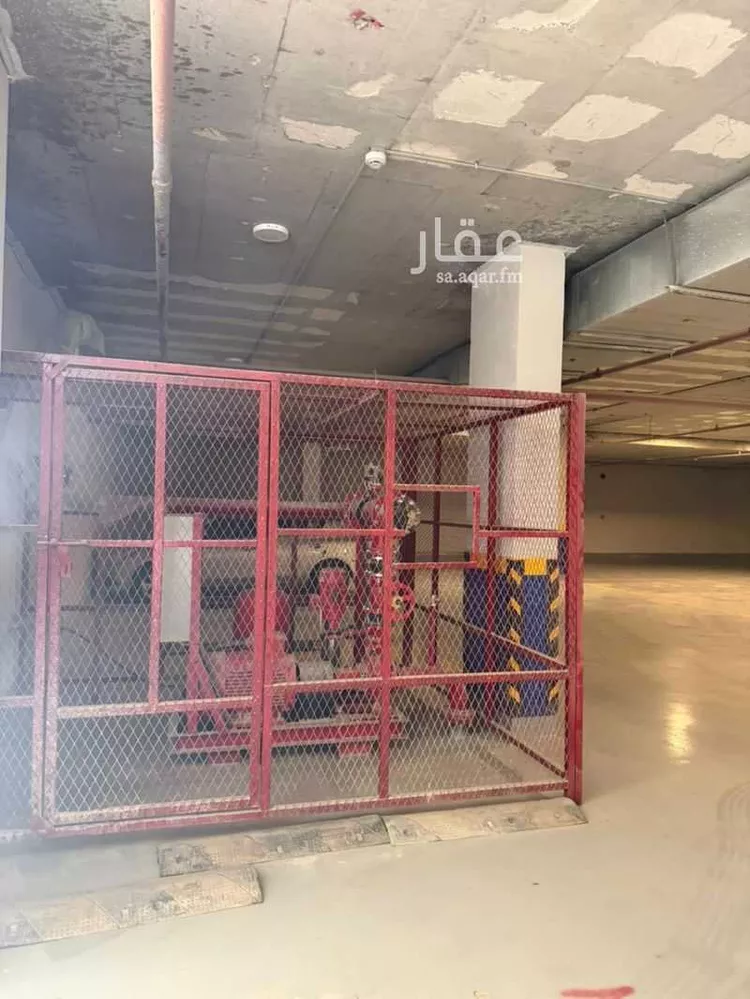 مكتب تجاري للإيجار في شارع طريق عثمان بن عفان الفرعي, حي النرجس, مدينة الرياض, منطقة الرياض صورة 2