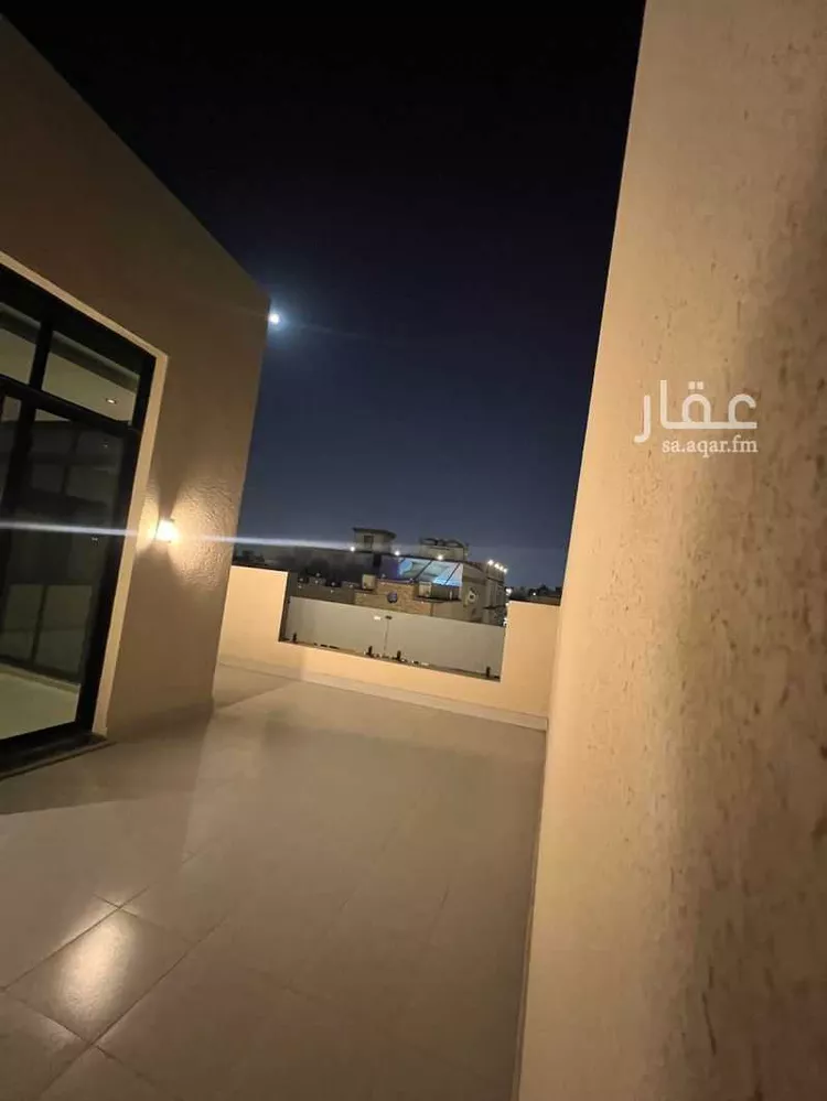 Building for Rent in Jeddah Al Bawadi