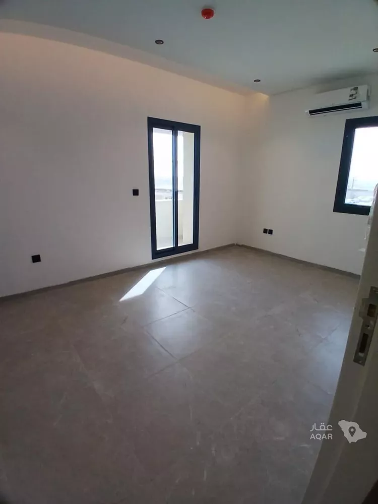 فيلا للإيجار في شارع عبدالله بن حبان, حي الرمال, مدينة الرياض, منطقة الرياض 10