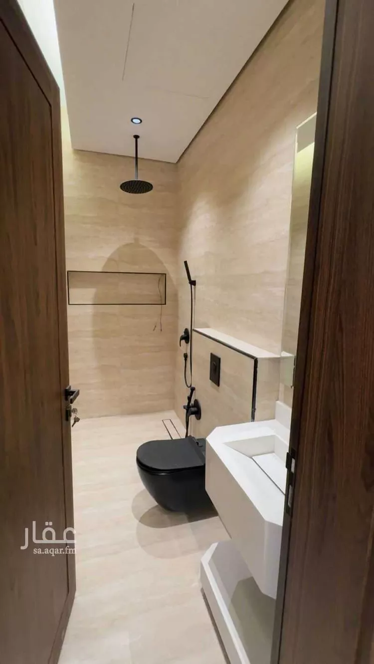 فيلا للبيع في شارع محمد صالح قزاز, حي العارض, مدينة الرياض, منطقة الرياض صورة 2