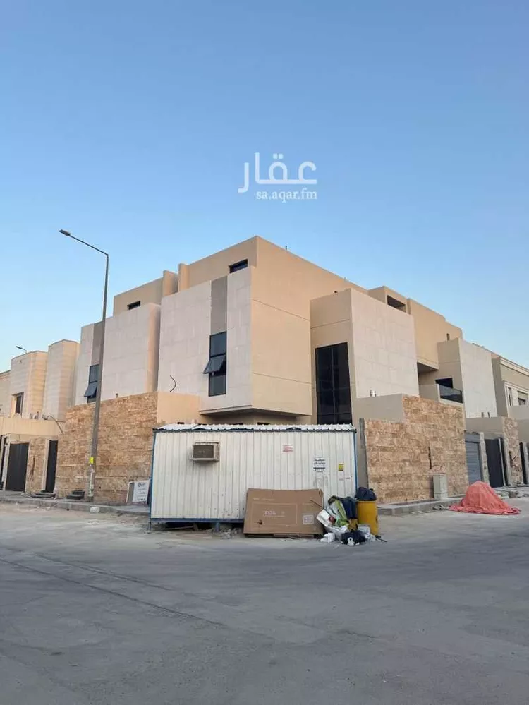فيلا للبيع في شارع محمد صالح قزاز, حي العارض, مدينة الرياض, منطقة الرياض