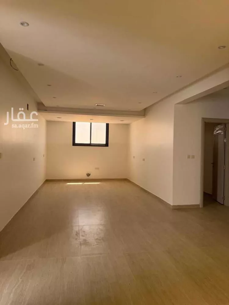 دور للبيع في شارع النواس بن سمعان, حي العارض, مدينة الرياض, منطقة الرياض صورة 2