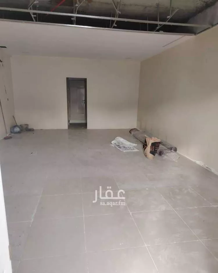 محل للإيجار في شارع عباس مالكي, حي الجسر, مدينة الخبر, المنطقة الشرقية صورة 5