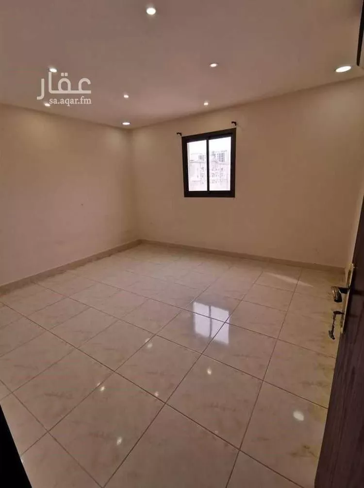 شقة للإيجار في شارع القرية العليا, حي الحمراء, مدينة الخبر, المنطقة الشرقية 6