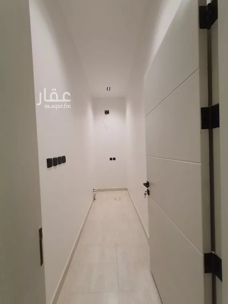 دور للبيع في شارع أبي عبدالله الحراني, حي المرجان, مدينة الرياض, منطقة الرياض 8