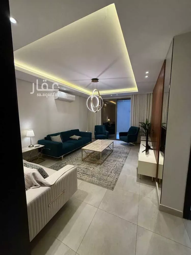 فيلا للبيع في شارع عباس الجوهري, حي عكاظ, مدينة الرياض, منطقة الرياض صورة 4