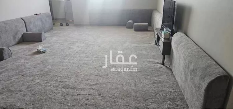 فيلا للبيع في شارع الملك عبدالعزيز, حي الجامعة, مدينة ثادق, منطقة الرياض صورة 5