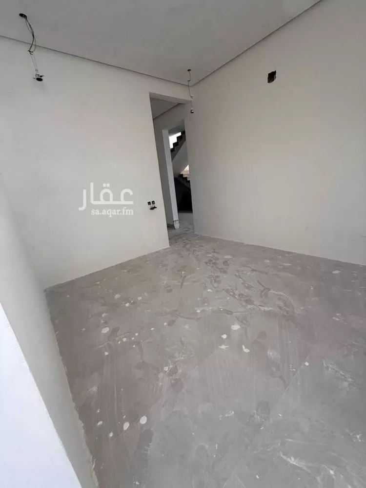 فيلا للبيع في شارع الملك عبدالعزيز, حي مخطط رقم 133 , مدينة ثادق, منطقة الرياض صورة 4