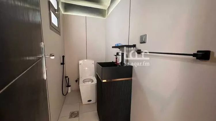 فيلا للإيجار في شارع الإبحار ، حي العارض ، الرياض ، منطقة الرياض صورة 4