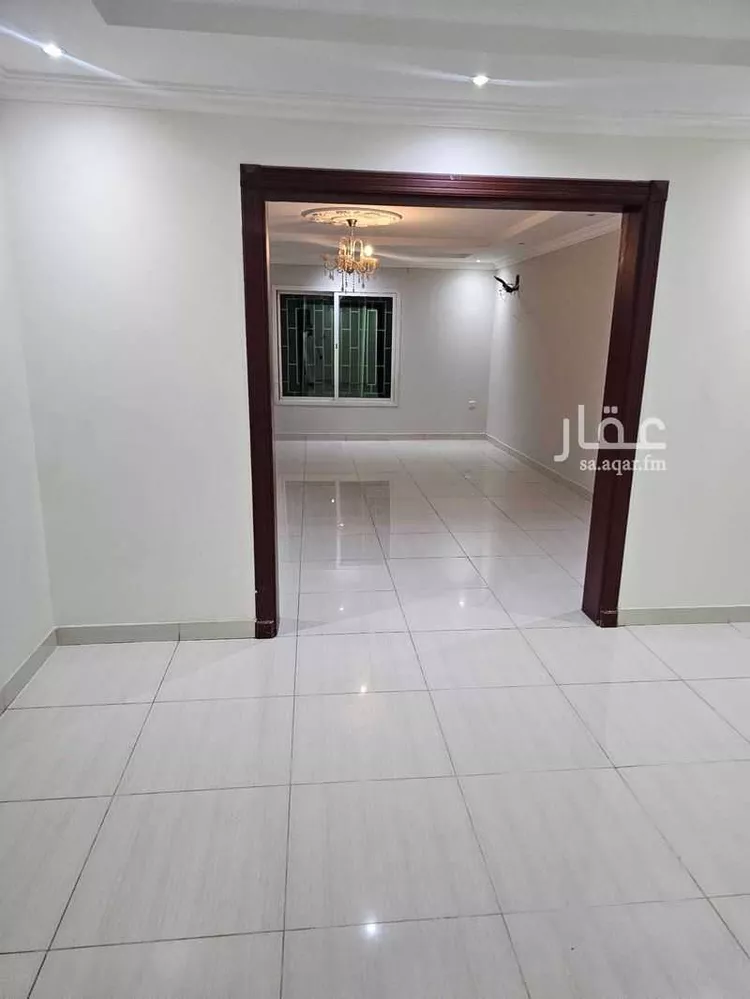 فيلا للإيجار في شارع الغزوة, حي الربيع, مدينة الرياض, منطقة الرياض صورة 3