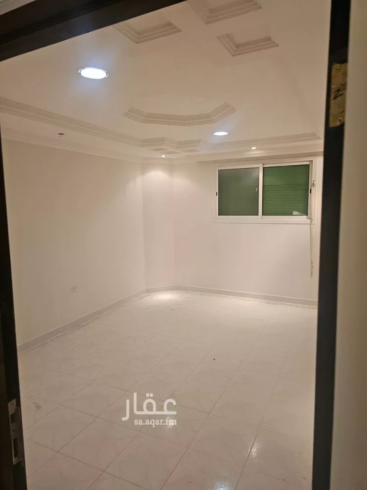 فيلا للإيجار في شارع العرجون, حي الربيع, مدينة الرياض, منطقة الرياض صورة 2