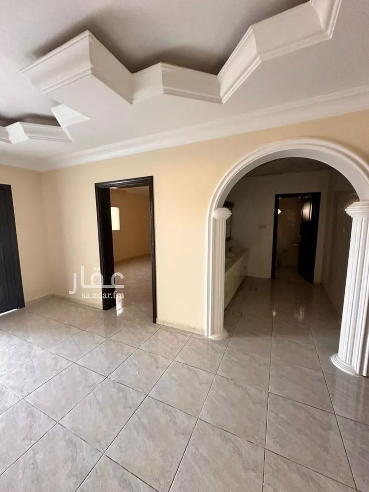 فيلا للبيع في شارع سلمان بن مالك, حي مطار الملك خالد الدولي, مدينة الرياض, منطقة الرياض صورة 5